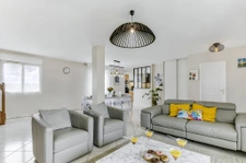 MAISON FAMILIALE T7   180 M2   PISCINE   PANNEAUX SOLAIRES  