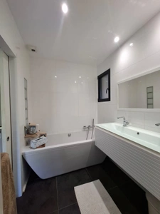 Maison contemporaine T6 avec piscine   Bouloc (31620)