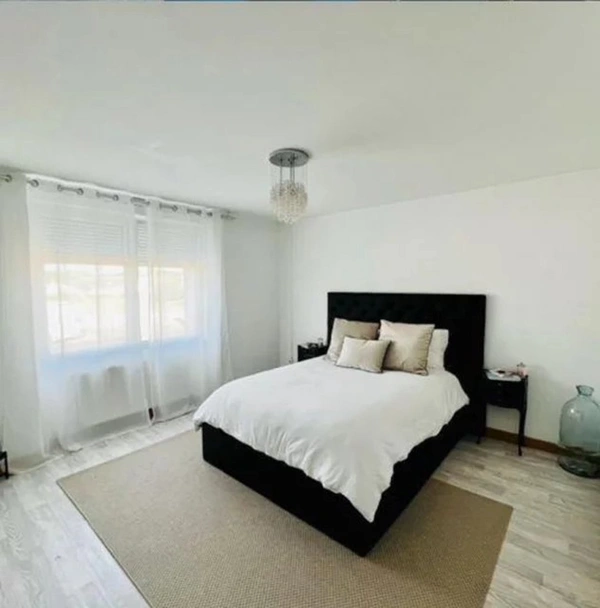 Maison à vendre Golbey 4 pièce(s) 130m2 273 000 € — 20