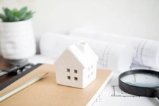 Neuf vs Ancien : où faut-il investir ?