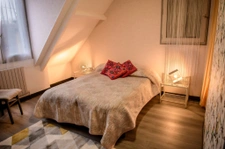 Ensemble, local commercial et appartement de 163 m2  12