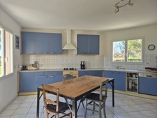 Maison contemporaine à 5 min de la N10