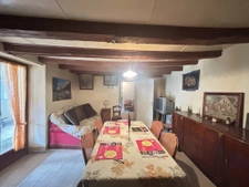 Maison de village à Vars ( 16330 ) 