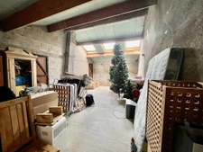 Woodland-Edge 4/5 Bedroom Home with Stunning Views, Pool & E