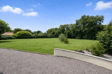 CHARMING 4-BEDROOM HOUSE WITH LARGE GROUNDS, WOODLAND AND 5,