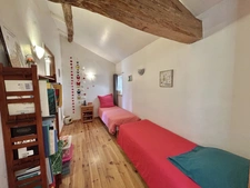 Stone property complex with two houses, 7 bedrooms and gîte 