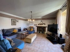 Lake views, private park setting and river access   Peaceful