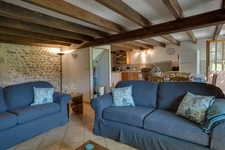 Manor house and 5 gîtes   27 guest capacity   460 m2 living 