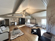 Stone longère with barns, 3 bedrooms, potential for guest ho