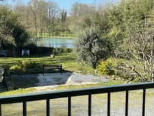 Lake views, private park setting and river access   Peaceful