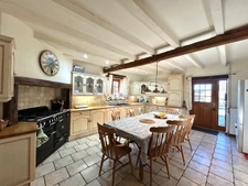 Country Estate with 3 Homes, Lake, Woodland, 14 Hectares & 2