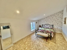 Spacious Townhouse with Garden in the Centre of Civray