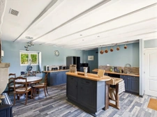 230 sqm property with five bedrooms, swimming pool and outbu