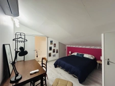 Single-storey 4-bedroom home with 48 m2 living space, garden