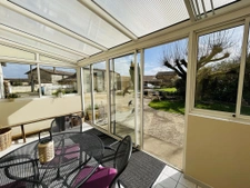 Impressive 5 Bedroom Detached Home with Large Garden and Gît