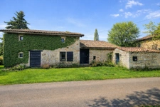 3 Bedroom Barn Conversion with Gîte, Barns & Open Views