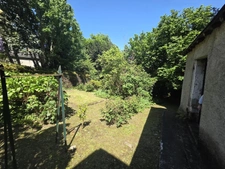 RARE ! Appartement avec grand jardin et annexes aménageables !