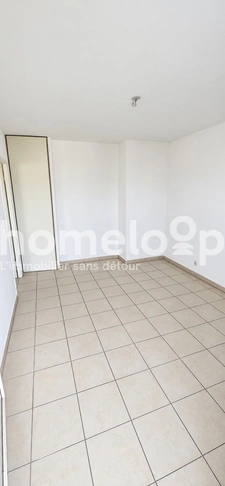 LA SEYNE-SUR-MER GAI VERSANT : T2 AVEC TERRASSE DE 95,60 M² + PARKING 