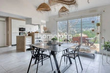 Le Revest - Maison individuelle vue dégagée, calme absolu