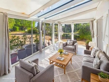 Fréjus – Maison avec dépendances et grand atelier