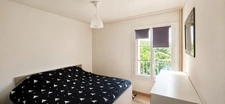 TOULON EST - LA PALASSE - T2 RENOVE AVEC BALCON ET CAVE