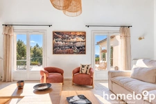 GRIMAUD — VILLA PROVENÇALE RÉNOVÉE AVEC VUE SUR LE GOLFE DE SAINT-TROPEZ