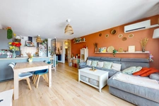 Appt 3p avec 2ch, terrasse et stationnement, Quartier Crémat