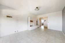 NICE-Corniche fleurie. T3 lumineux avec terrasse, garage, cave et piscine