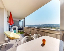 Appt 3p avec 2ch, terrasse et stationnement, Quartier Crémat