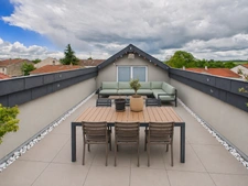 Comme une maison – Appartement familial avec entrée indépendante, terrasse, garage double