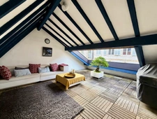 Appartement d’exception – 180 m² – terrasse – stationnement – cave voûtée