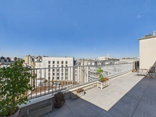Dernier étage avec terrasse