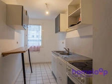 En exclusivité - Lyon8-Quartier Villon-T2-50m2-Balcon-Parking