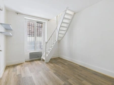Opportunité – Duplex à fort potentiel proche Montmartre !