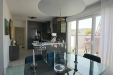 Appartement T4, 84m², terrasse 60m², garages