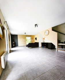 Maison 93 m2  avec piscine SANS VIS A VIS sur terrain 465 m2 - Carcès (83 Var)