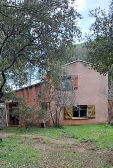 300m2 de bâti sur 3 hectares de nature
