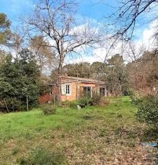 Deux maisons sur 3 hectares de nature 