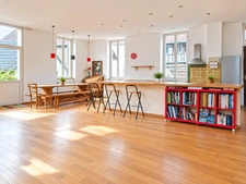 GEISPO – Esprit loft, 5 chambres & 82 m² de pièce de vie