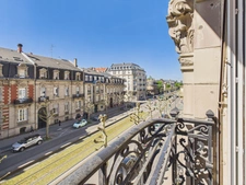 APPARTEMENT D'EXCEPTION DANS UN IMMEUBLE HISTORIQUE