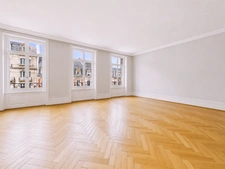 APPARTEMENT D'EXCEPTION DANS UN IMMEUBLE HISTORIQUE