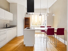 APPARTEMENT D'EXCEPTION DANS UN IMMEUBLE HISTORIQUE