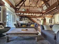 LONGÈRE DE CARACTÈRE – 370 m² – CHARME & AUTHENTICITÉ