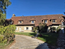 LONGÈRE DE CARACTÈRE – 370 m² – CHARME & AUTHENTICITÉ