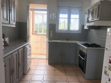MAISON FAMILIALE-110m² au sol–6 pièces–TERRAIN 559m²-GARAGE–2 CAVES-proche de la Forêt et des transports