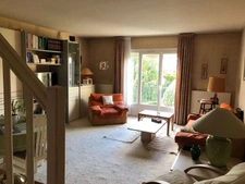 MAISON – ELANCOURT – QUARTIER NOUVELLE AMSTERDAM LES 7 MARES – COUR - GARAGE – JARDIN