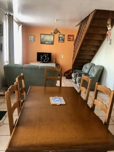 MAISON FAMILIALE-110m² au sol–6 pièces–TERRAIN 559m²-GARAGE–2 CAVES-proche de la Forêt et des transports