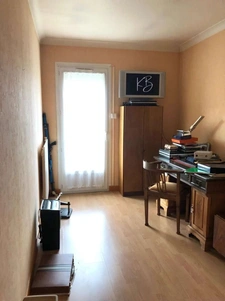 MAISON – ELANCOURT – QUARTIER NOUVELLE AMSTERDAM LES 7 MARES – COUR - GARAGE – JARDIN