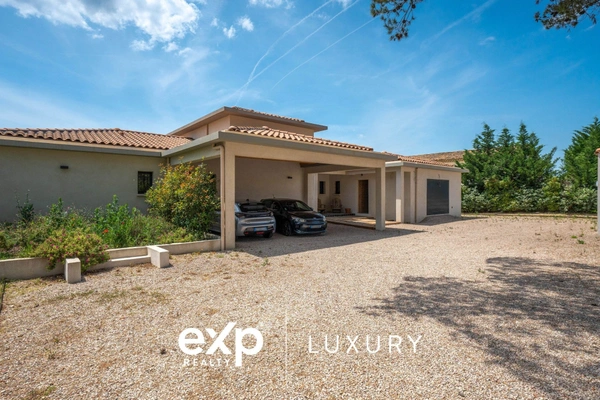 Maison à vendre - Réf  13090 Aix-en-Provence