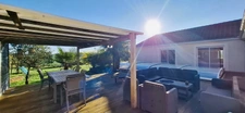 Maison lumineuse, 5 chambres avec piscine et vue sur la natu